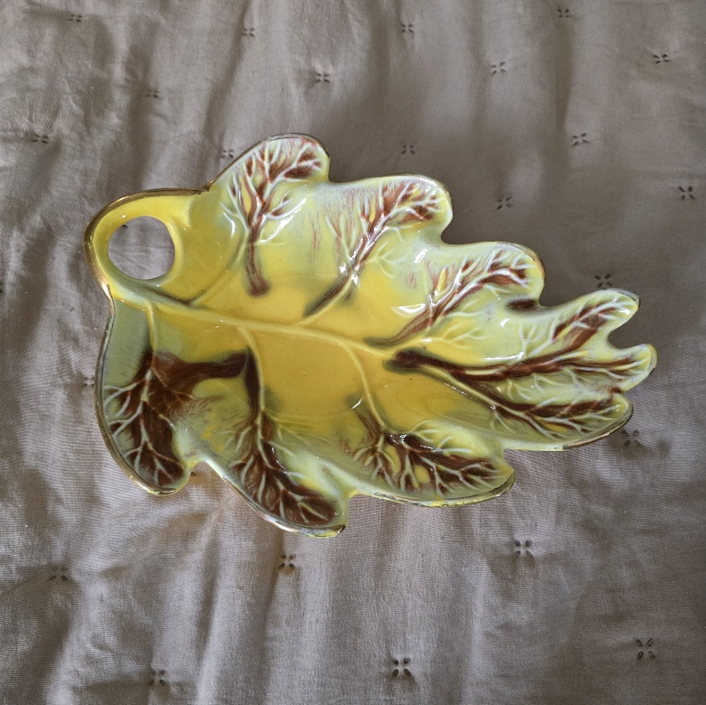 California Pottery Dish 809 - Picture 2 of 4